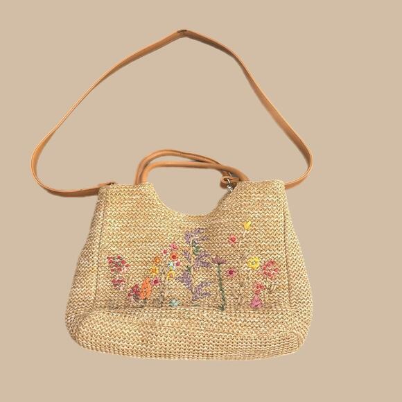 FLORAL STRAW MEDIUM SIZED PURSE - Picture 1 of 4